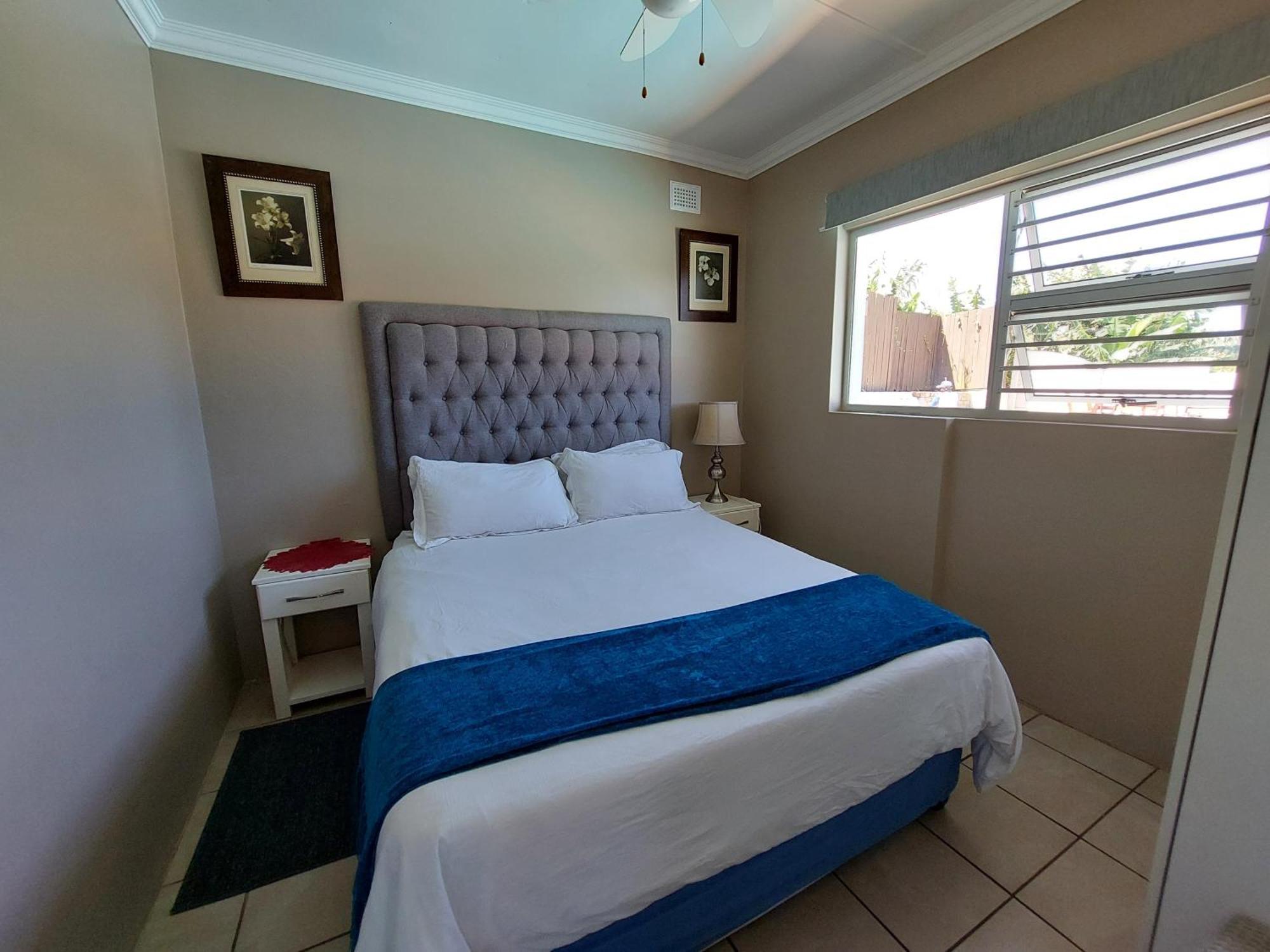 Poolside Guest House Port Shepstone Exteriör bild