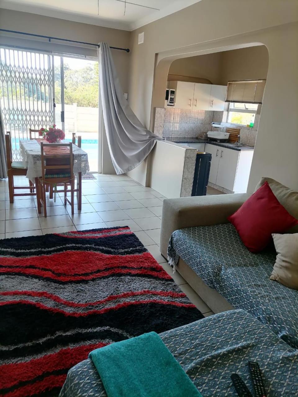 Poolside Guest House Port Shepstone Rum bild